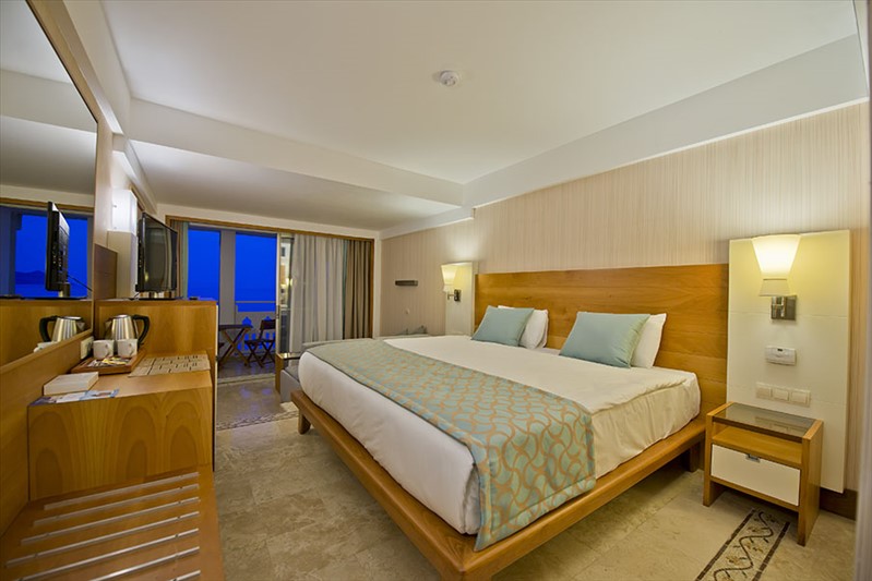 Double Standart Room With Sea view