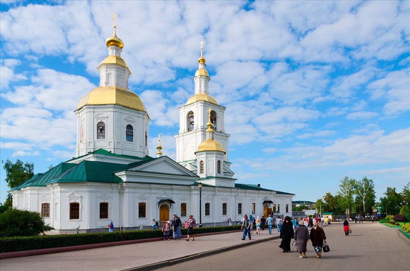 Богородице Рождественский монастырь Казанский храм